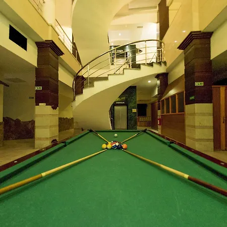 Valeri Hotel 3*