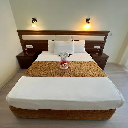 Valeri Otel Kemer