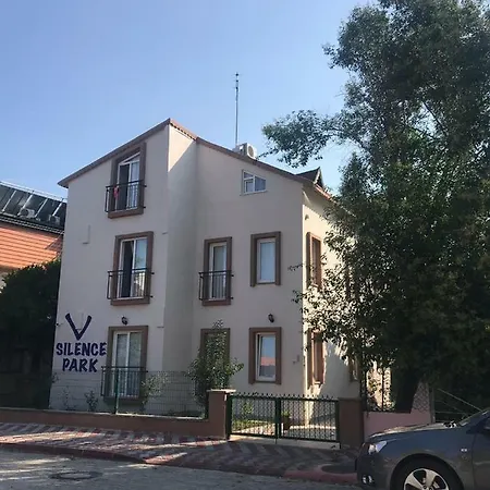 מלון Valeri קמר