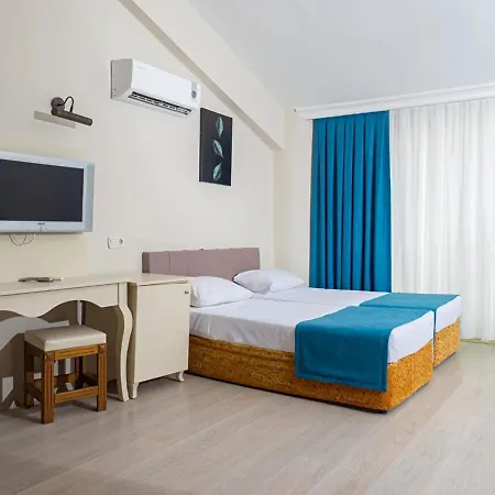 Valeri Hotel 3*