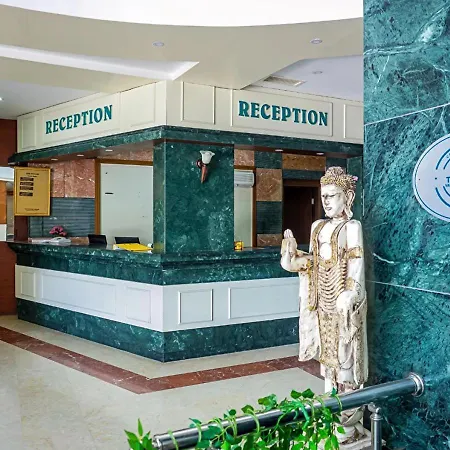 Valeri Hotel 3*
